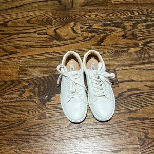 Steven Madden white sneakers size 7.5